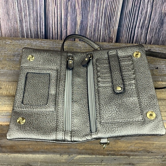 Joy Susan Metallic / Pewter Crossbody Bag - Picture 5 of 16
